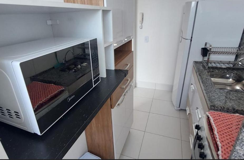 Apartamento Aconchegante, Linda Vista E Com Garagem غواراباري المظهر الخارجي الصورة